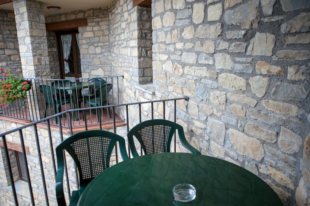 El Balcon De Roda Roda de Isabena Bilik gambar